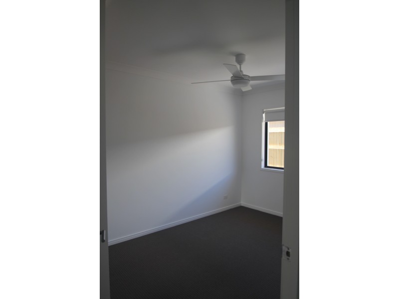 26 Kalbarri Cr, Peregian Springs QLD 4573