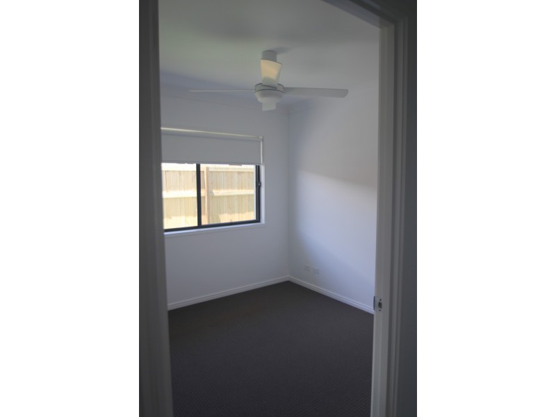 26 Kalbarri Cr, Peregian Springs QLD 4573