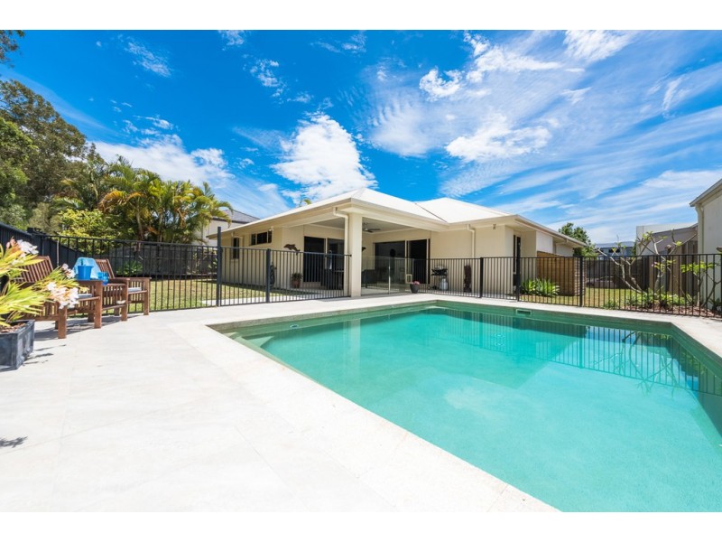 69 The Avenue, Peregian Springs QLD 4573