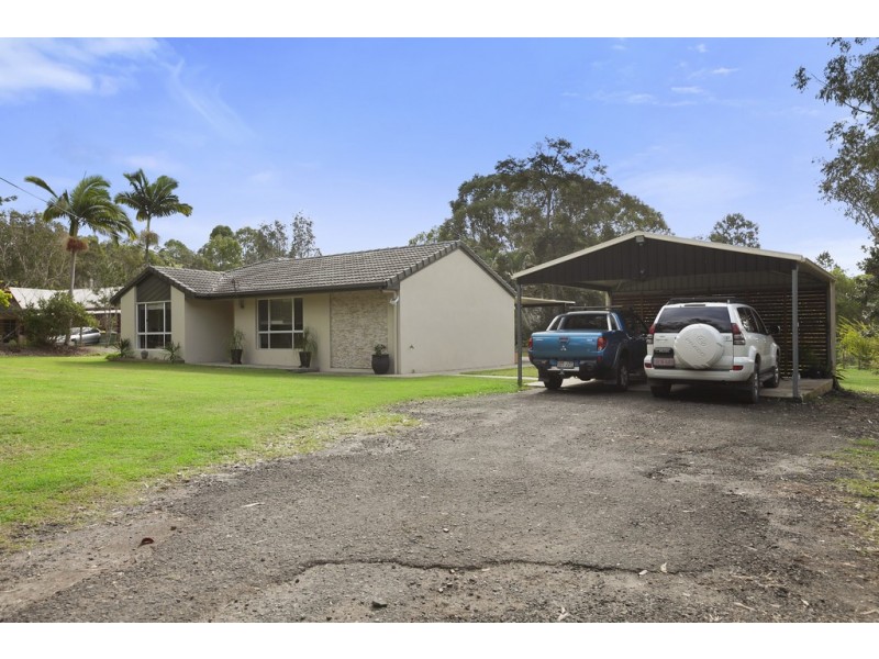 25 Misty Lane, Cooroibah QLD 4565