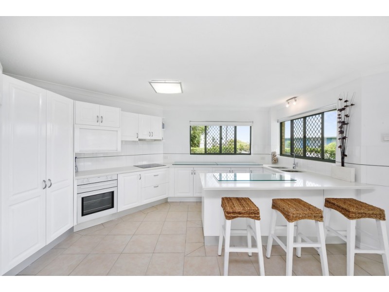 1/25 Buderim Ave, Mooloolaba QLD 4557