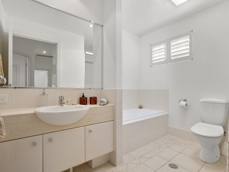 141/61 Noosa Springs Drive, Noosa Springs QLD 4567