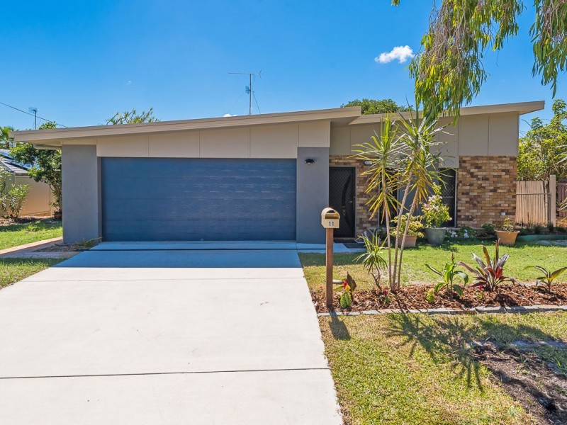 11 Orcades Street, Sunrise Beach QLD 4567