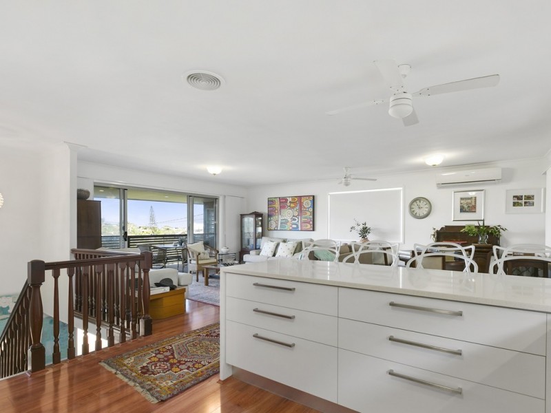 18 Orient Drive, Sunrise Beach QLD 4567