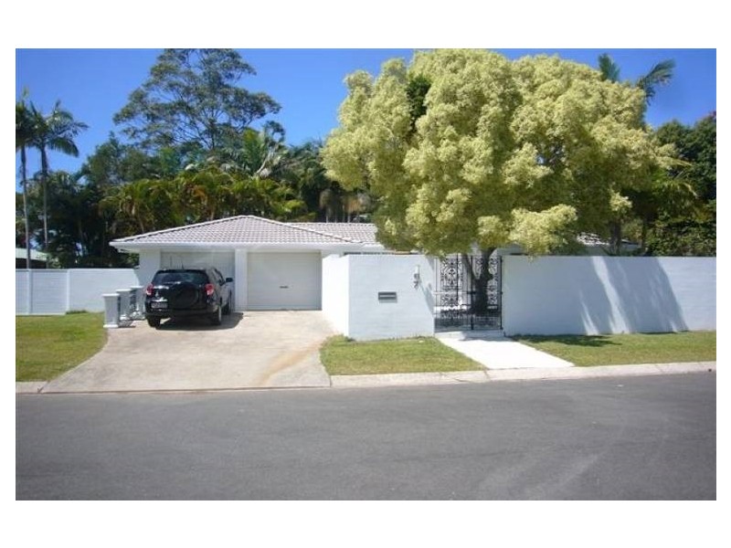 7 Woodland Court, Tewantin QLD 4565