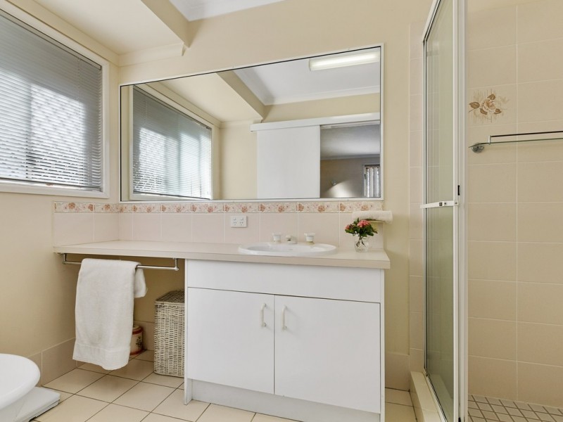 3 Victory Crescent, Sunrise Beach QLD 4567