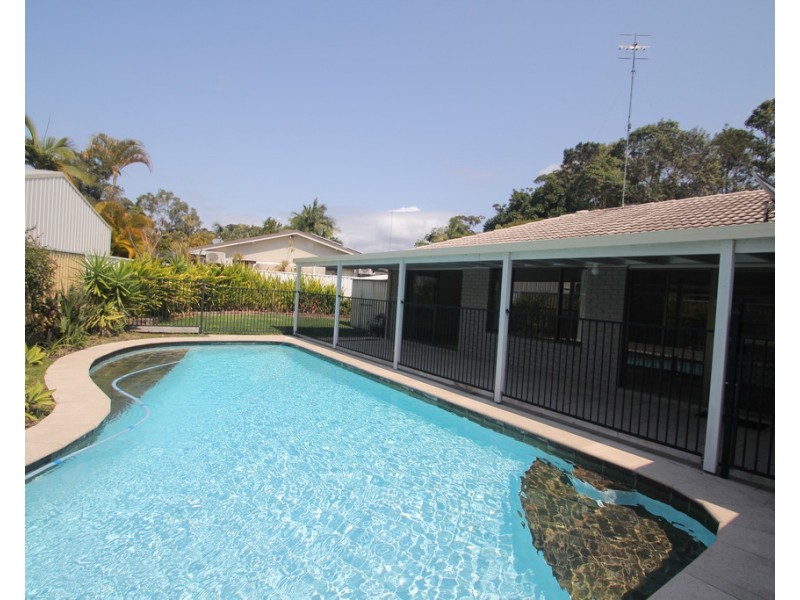 11 Lyndhurst Grove, Tewantin QLD 4565