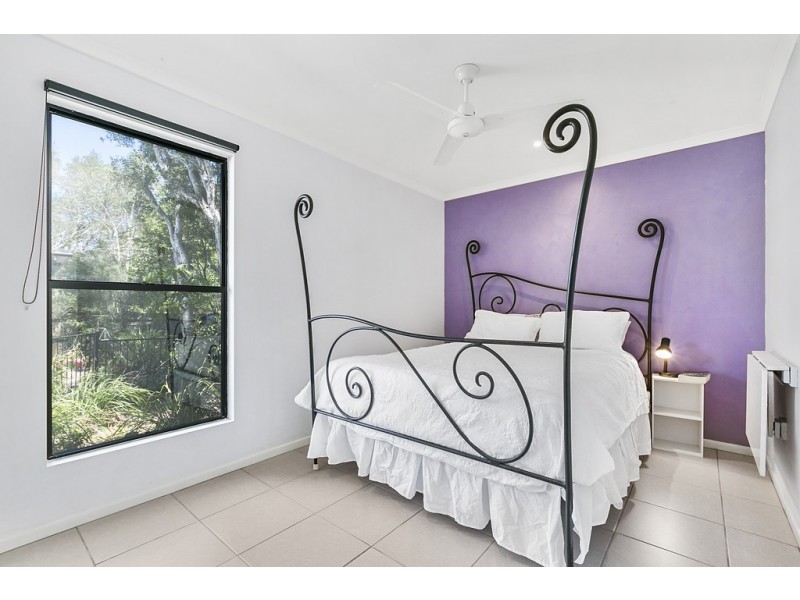 4 Captains Court, Sunrise Beach QLD 4567