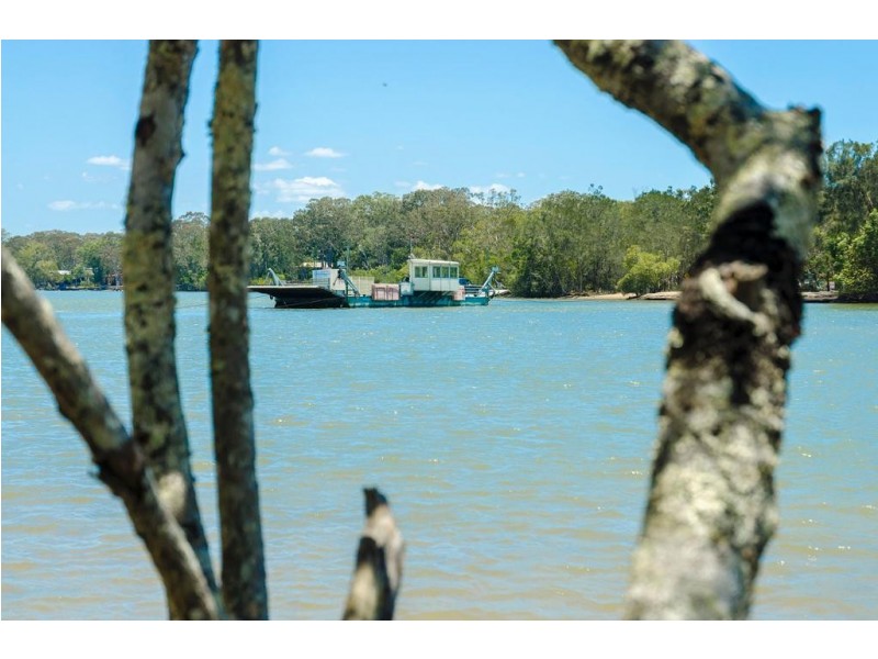 13 Mulloway Street, Noosa North Shore QLD 4565