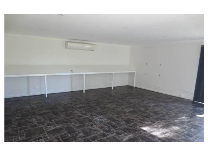 14 Jarrah St, Minyama QLD 4575
