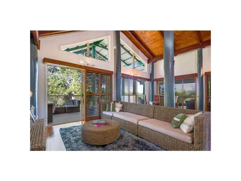 20 Pacific View Dr, Tinbeerwah QLD 4563