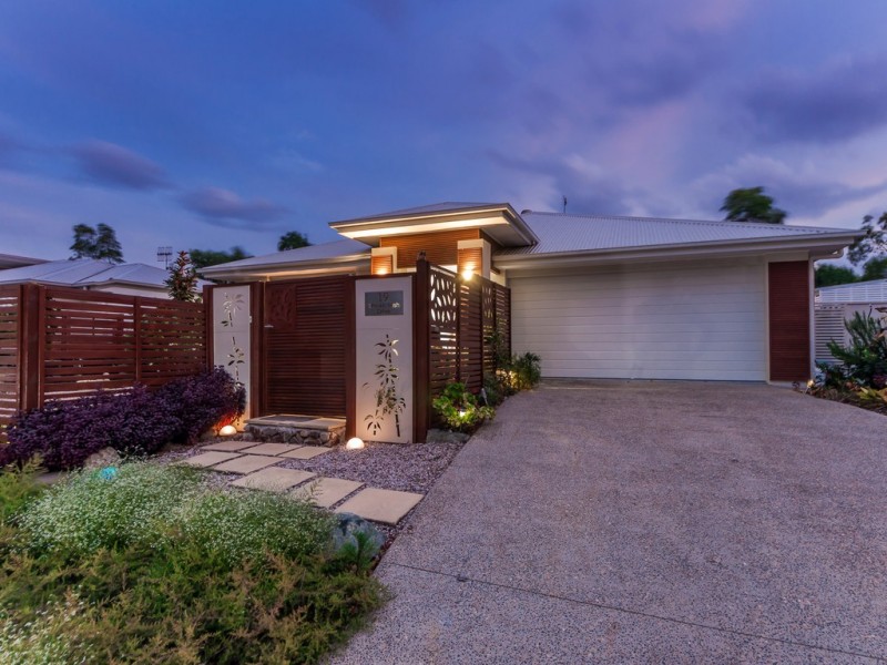 19 Smoke Bush Drive, Noosa Heads QLD 4567