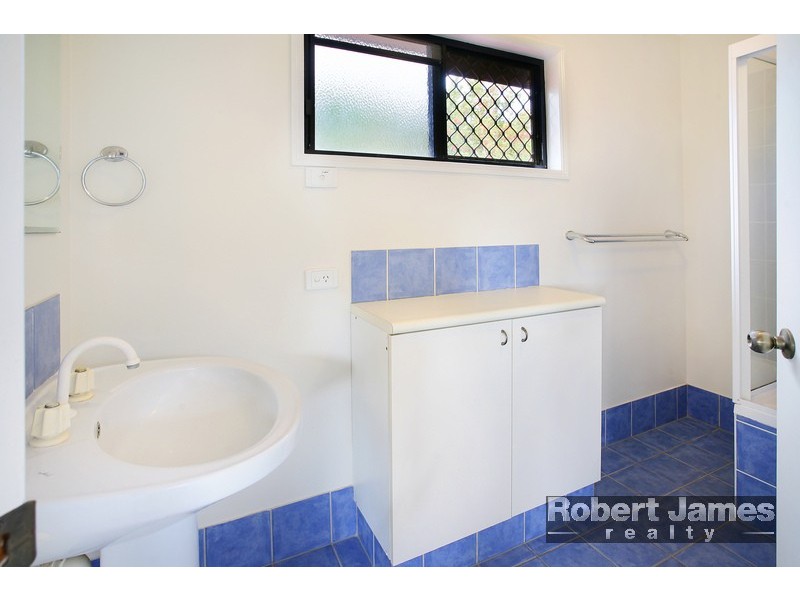 7 Parkview Parade, Peregian Springs QLD 4573