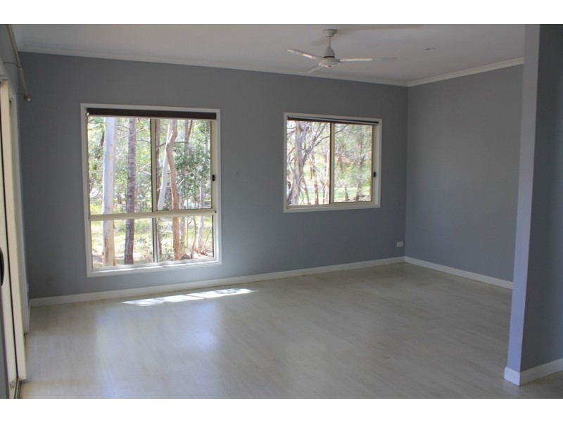 93 Silverwood Dr, Cooroibah QLD 4565