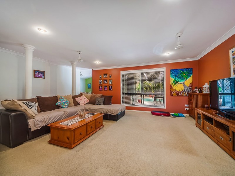 76 Outlook Drive, Tewantin QLD 4565