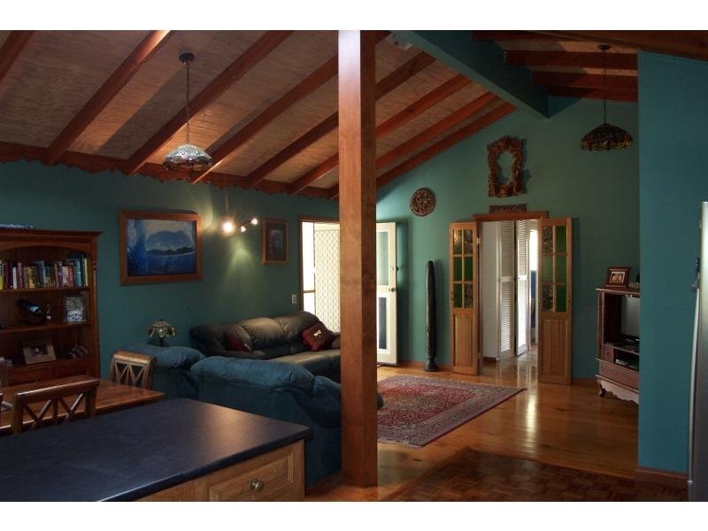 4 Pines Avenue, Cooroibah QLD 4565