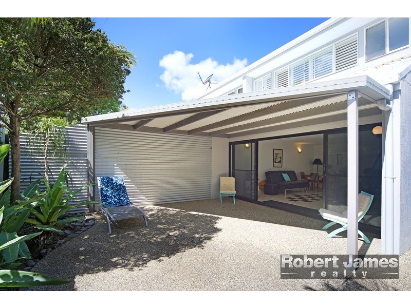 1/10 Doonella Street, Tewantin QLD 4565