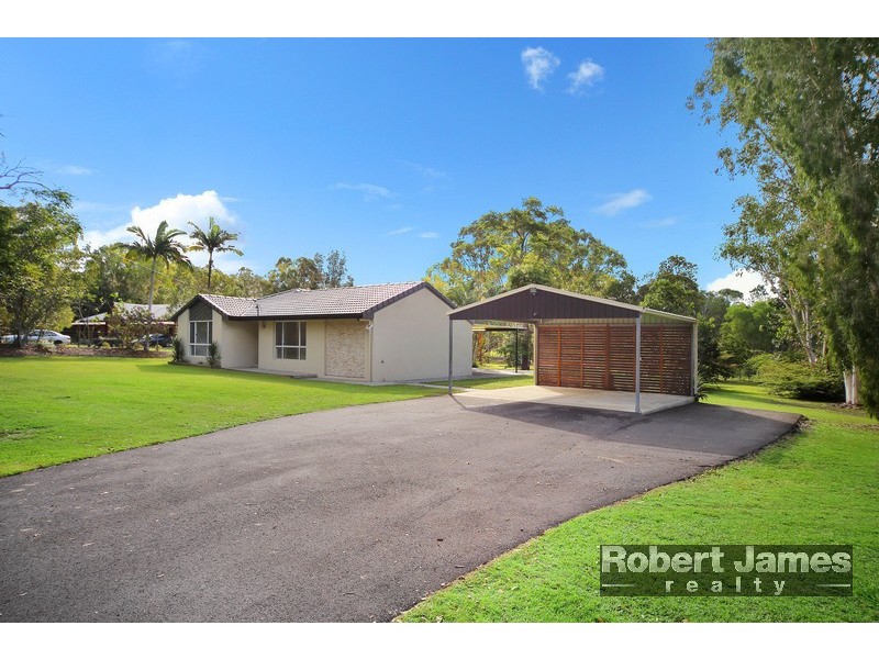 25 Misty Lane, Cooroibah QLD 4565