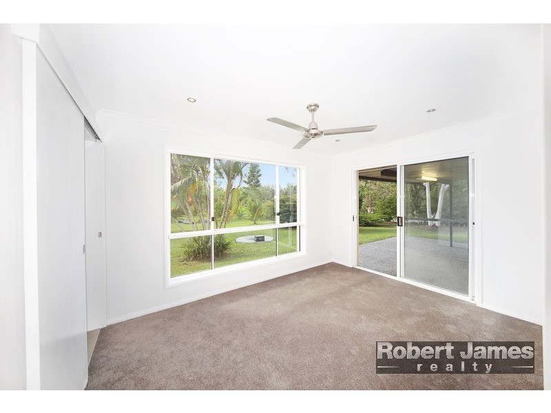 25 Misty Lane, Cooroibah QLD 4565