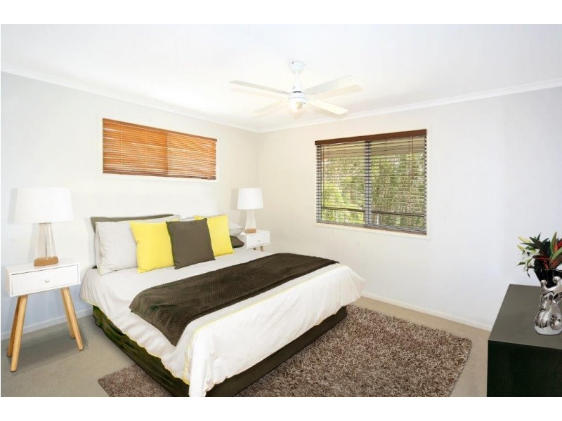 27 Hooper Crescent, Tewantin QLD 4565