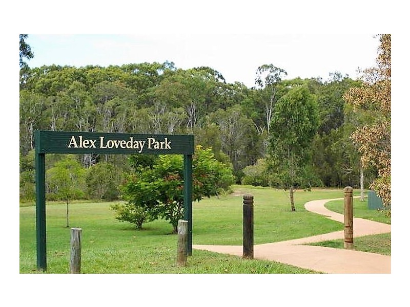 27 Hooper Crescent, Tewantin QLD 4565