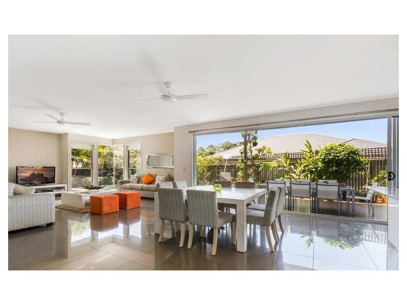 Noosa Waters QLD 4566