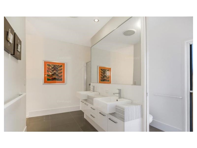 Noosa Waters QLD 4566