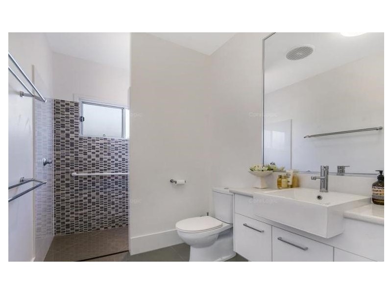 Noosa Waters QLD 4566