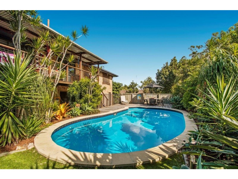 17 River Rd, Tewantin QLD 4565