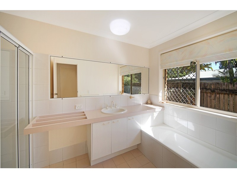 5 Woolumba Street, Tewantin QLD 4565