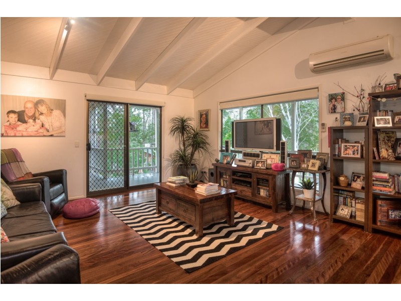 68 Redwood Road, Doonan QLD 4562