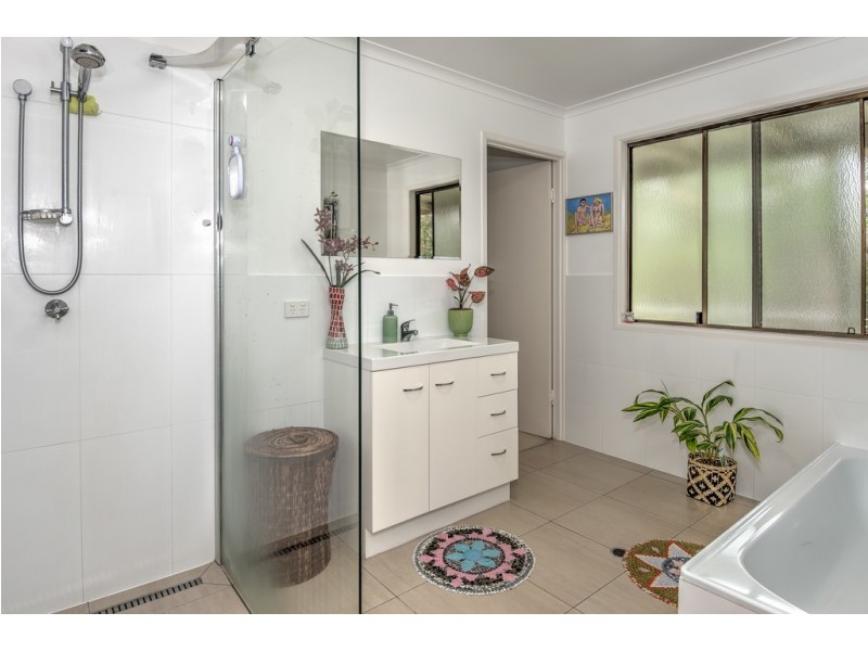 68 Redwood Road, Doonan QLD 4562