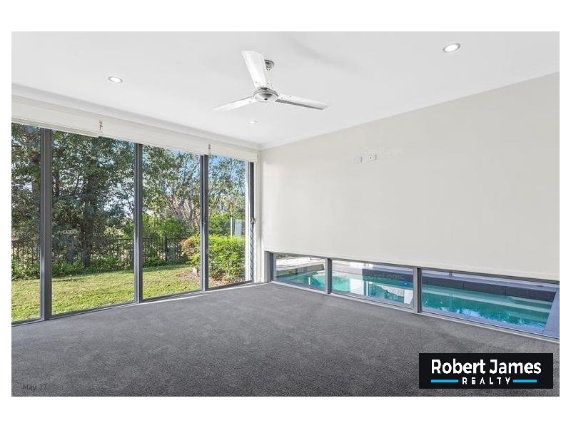 15 Cobblestone Place, Peregian Springs QLD 4573