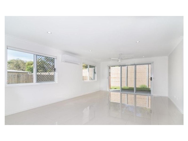 25 Silver Wattle Gr, Peregian Springs QLD 4573
