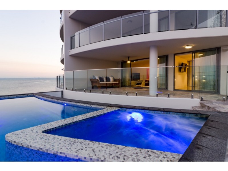 19/36 Woodcliffe Cresent, Woody Point QLD 4019
