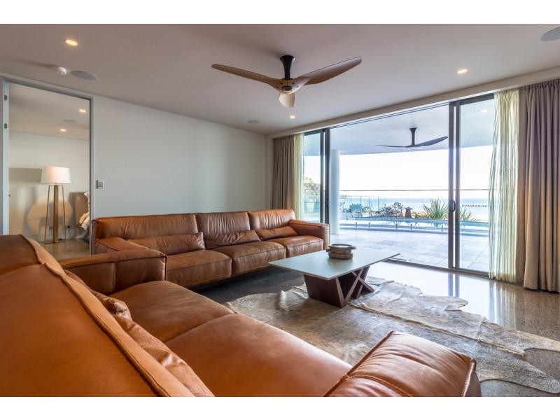 19/36 Woodcliffe Cresent, Woody Point QLD 4019