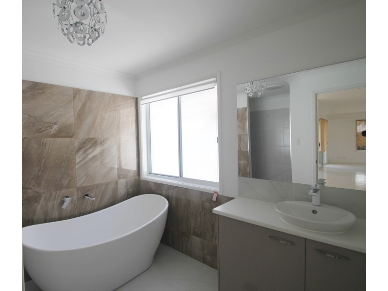 Peregian Springs QLD 4573