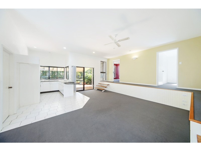 6 Hickory Place, Tewantin QLD 4565