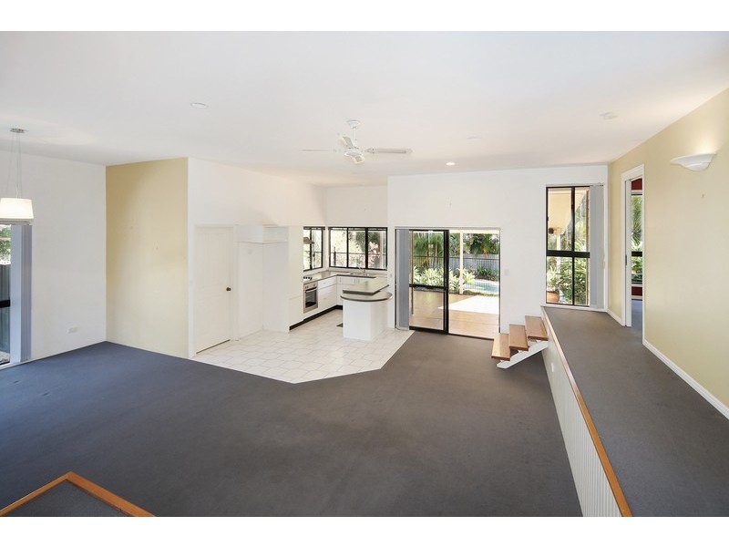 6 Hickory Place, Tewantin QLD 4565