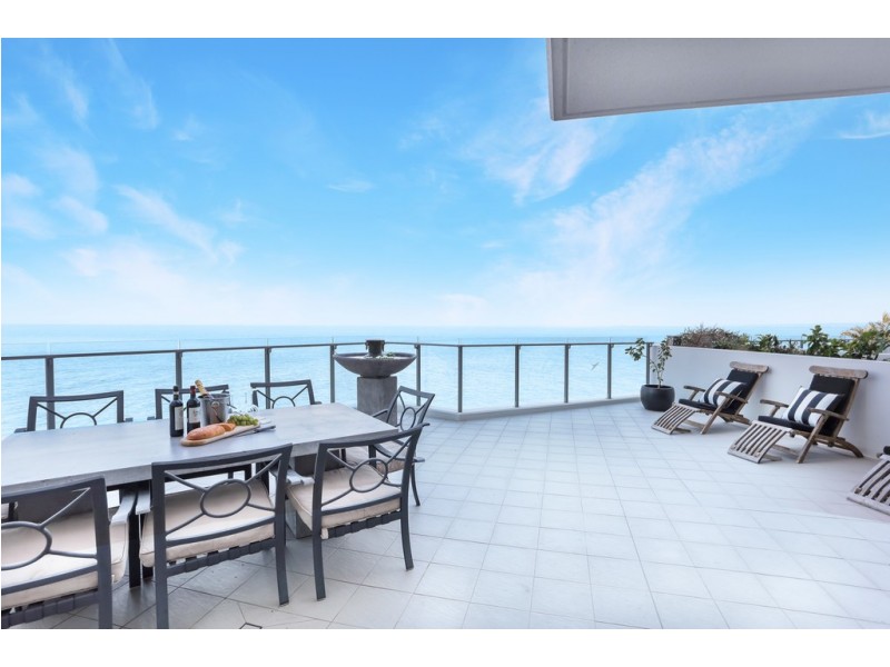 18/36 Woodcliffe Crescent, Woody Point QLD 4019