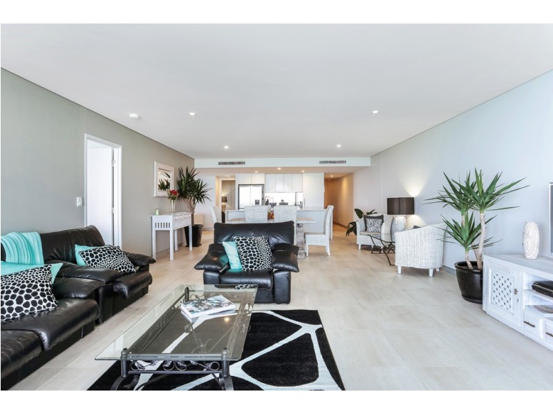 18/36 Woodcliffe Crescent, Woody Point QLD 4019