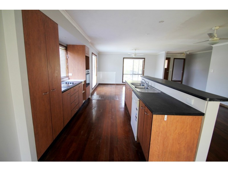 6 Crystal Street, Cooroy QLD 4563