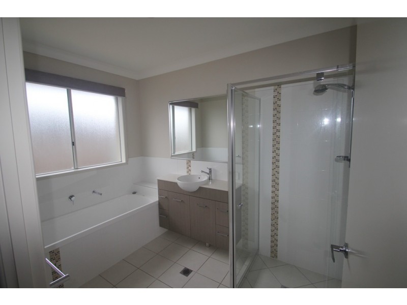 6 Conifer Court, Peregian Springs QLD 4573
