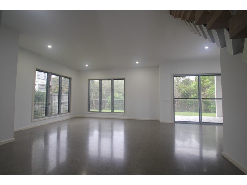 17 Surfside Lane, Mount Coolum QLD 4573