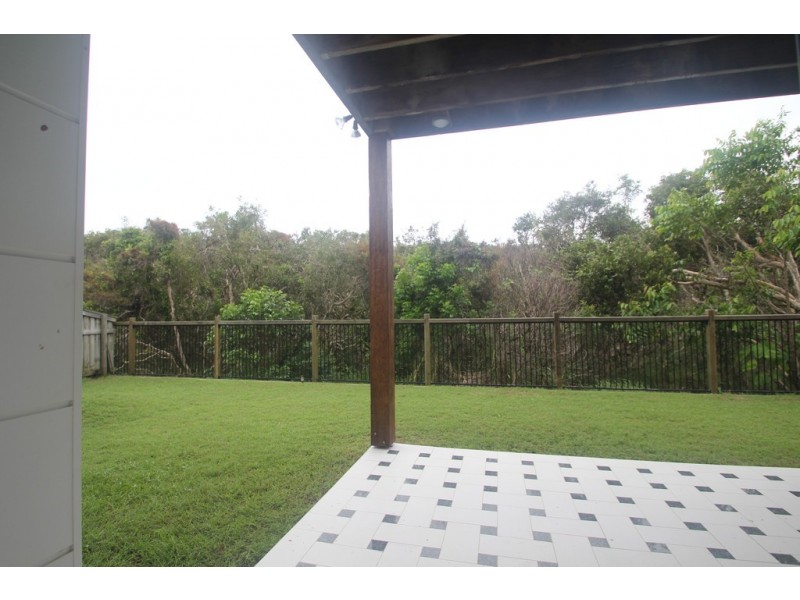 17 Surfside Lane, Mount Coolum QLD 4573