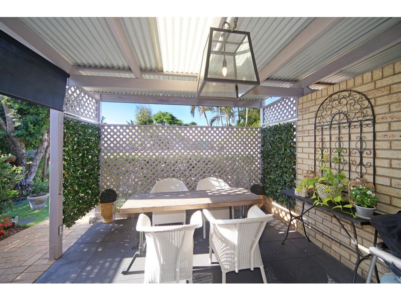 1/3 Sylvia Street, Noosaville QLD 4566