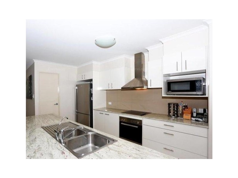 15 Montreal Dr, Peregian Springs QLD 4573