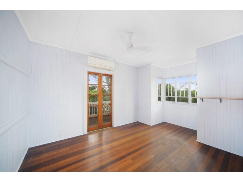 26 Doonella Street, Tewantin QLD 4565