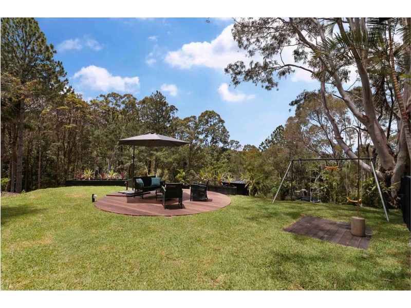 9 Smiths Road, Tinbeerwah QLD 4563