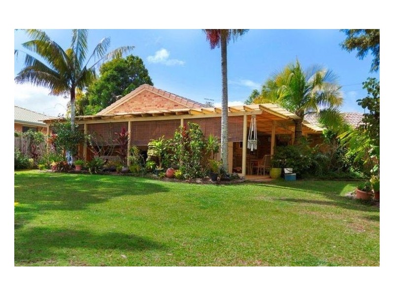 106 St Andrews Drive, Tewantin QLD 4565